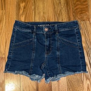 American Eagle Denim Midi Front Seam Jean Shorts size 6.